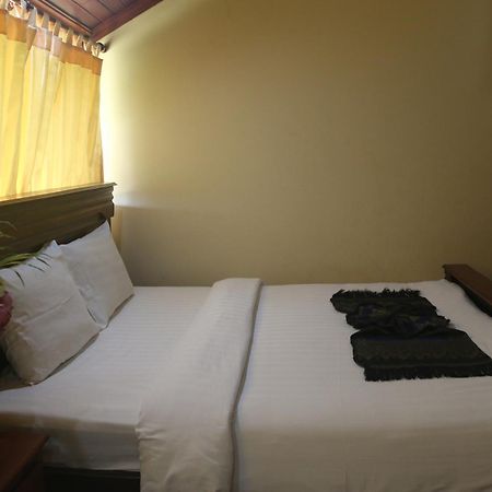 Shining Angkor Apartment Hotel Сиемрип Экстерьер фото